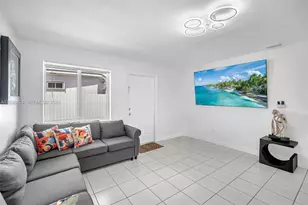 1255 NW 32nd Ct, Miami, FL 33125 - Photo 3