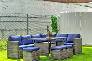 1255 NW 32nd Ct, Miami, FL 33125 - Photo 19