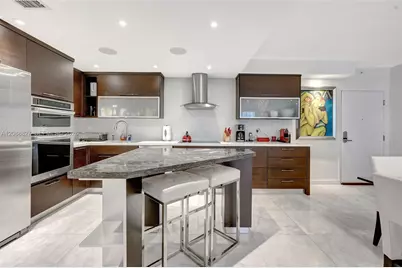 2301 Collins Ave #307, Miami Beach, FL 33139 - Photo 9