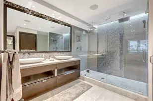 2301 Collins Ave, Miami Beach, FL 33139 - Photo 17