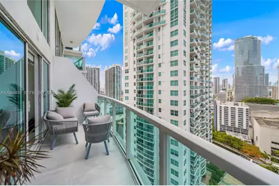 41 SE 5th St #1407, Miami, FL 33131 - Photo 27
