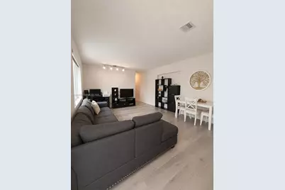 8260 SW 27th Ter, Miami, FL 33155 - Photo 3