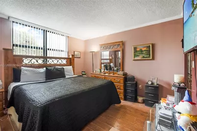 2075 SW 122nd Ave #130, Miami, FL 33175 - Photo 7