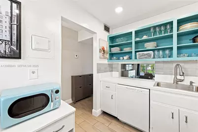 2800 NW 47th Ter #206B, Lauderdale Lakes, FL 33313 - Photo 11