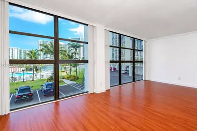 200 Leslie Dr #204, Hallandale Beach, FL 33009 - Photo 7
