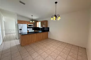 3559 W 71st Terrace, Hialeah, FL 33018 - Photo 19