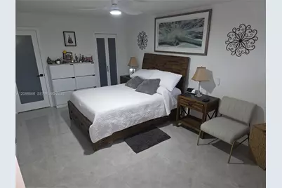 6446 E Miami Lakes Dr E, Miami Lakes, FL 33014 - Photo 3