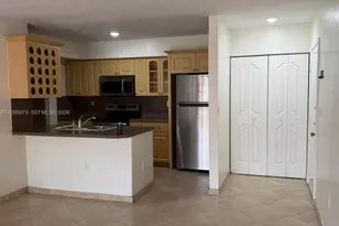 10115 NW 9th St Cir, Miami, FL 33172 - Photo 5