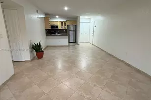 10115 NW 9th St Cir, Miami, FL 33172 - Photo 3