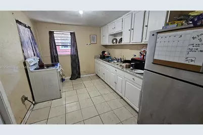 2114 NW 5th St, Pompano Beach, FL 33069 - Photo 5