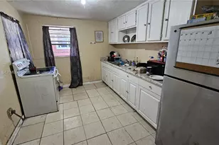 2114 NW 5th St, Pompano Beach, FL 33069 - Photo 5