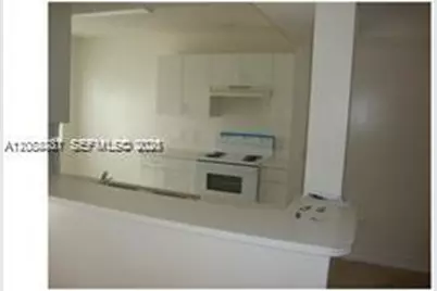 155 NW 96th Ter #2-202, Pembroke Pines, FL 33024 - Photo 13