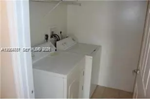155 NW 96th Terrace, Pembroke Pines, FL 33024 - Photo 11