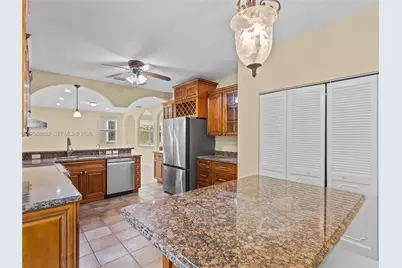 1764 NW 166th Ave #1764, Pembroke Pines, FL 33028 - Photo 15