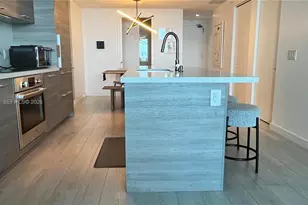 650 NE 32nd St, Miami, FL 33137 - Photo 5