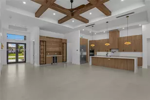 14318 Charthouse, Naples, FL 34114 - Photo 5