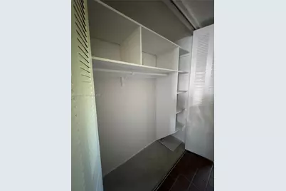 524 Washington Ave #311, Miami Beach, FL 33139 - Photo 9