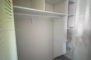 524 Washington Ave, Miami Beach, FL 33139 - Photo 9