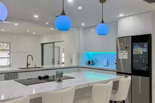 1401 NW 122nd Ave, Pembroke Pines, FL 33026 - Photo 9