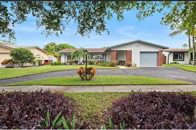 1401 NW 122nd Ave, Pembroke Pines, FL 33026 - Photo 1