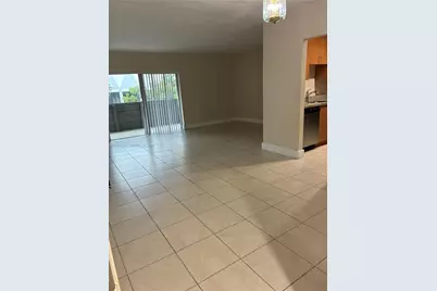 8325 SW 72nd Ave #305C, Miami, FL 33143 - Photo 5