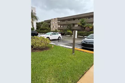 8325 SW 72nd Ave #305C, Miami, FL 33143 - Photo 11