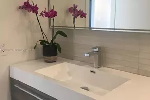 881 Ocean Dr, Key Biscayne, FL 33149 - Photo 37
