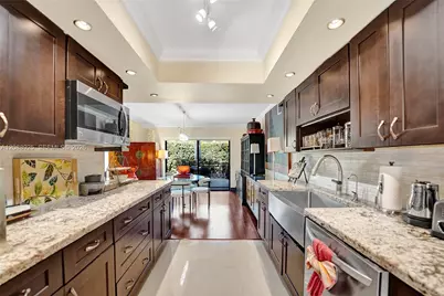 403 Dunwoody Ln #38, Hollywood, FL 33021 - Photo 11