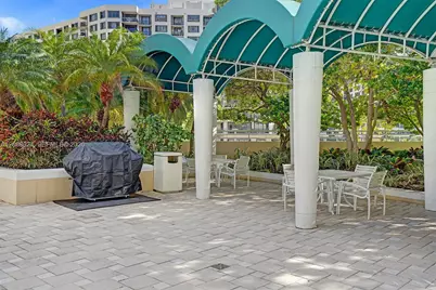 888 Brickell Key Dr #1901, Miami, FL 33131 - Photo 33