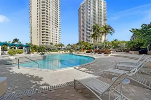 888 Brickell Key Dr, Miami, FL 33131 - Photo 5
