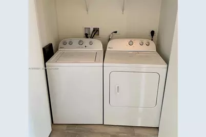 999 SW 1st Ave #3206, Miami, FL 33130 - Photo 13