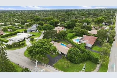10120 SW 128th St, Miami, FL 33176 - Photo 51