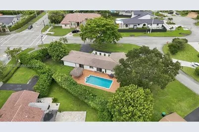 10120 SW 128th St, Miami, FL 33176 - Photo 3