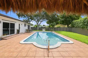 10120 SW 128th St, Miami, FL 33176 - Photo 3