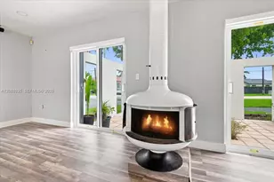 10120 SW 128th St, Miami, FL 33176 - Photo 5