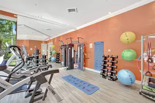 2000 Island Blvd, Aventura, FL 33160 - Photo 23
