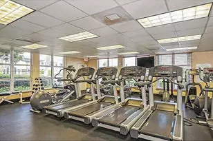 2000 Island Blvd, Aventura, FL 33160 - Photo 33