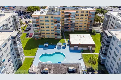 16400 NE 17th Ave #601, North Miami Beach, FL 33162 - Photo 3