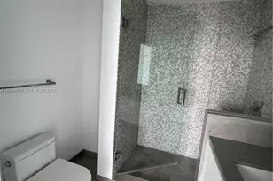 88 SW 7th St, Miami, FL 33130 - Photo 33