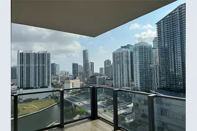 88 SW 7th St #1711, Miami, FL 33130 - Photo 1