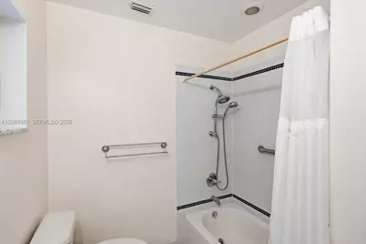 9125 SW 65th St, Miami, FL 33173 - Photo 21