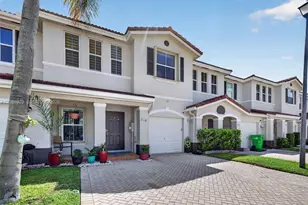 214 Riverwalk Cir, Sunrise, FL 33326 - Photo 35