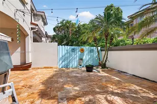 214 Riverwalk Cir, Sunrise, FL 33326 - Photo 31