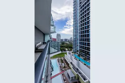 1300 S Miami Ave #2210, Miami, FL 33130 - Photo 15