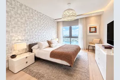 17111 Biscayne Blvd #2210, North Miami Beach, FL 33160 - Photo 21