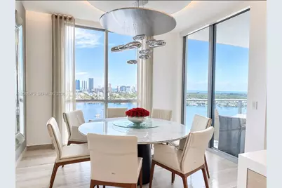 17111 Biscayne Blvd #2210, North Miami Beach, FL 33160 - Photo 9