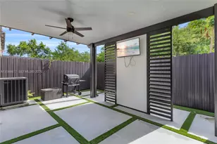 11671 SW 150th Pl, Miami, FL 33196 - Photo 11