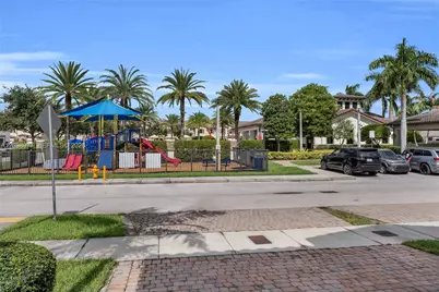 11671 SW 150th Pl, Miami, FL 33196 - Photo 27