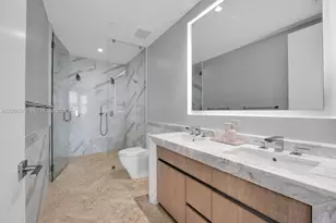 2831 S Bayshore Dr, Miami, FL 33133 - Photo 17