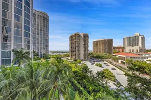 2831 S Bayshore Dr, Miami, FL 33133 - Photo 25